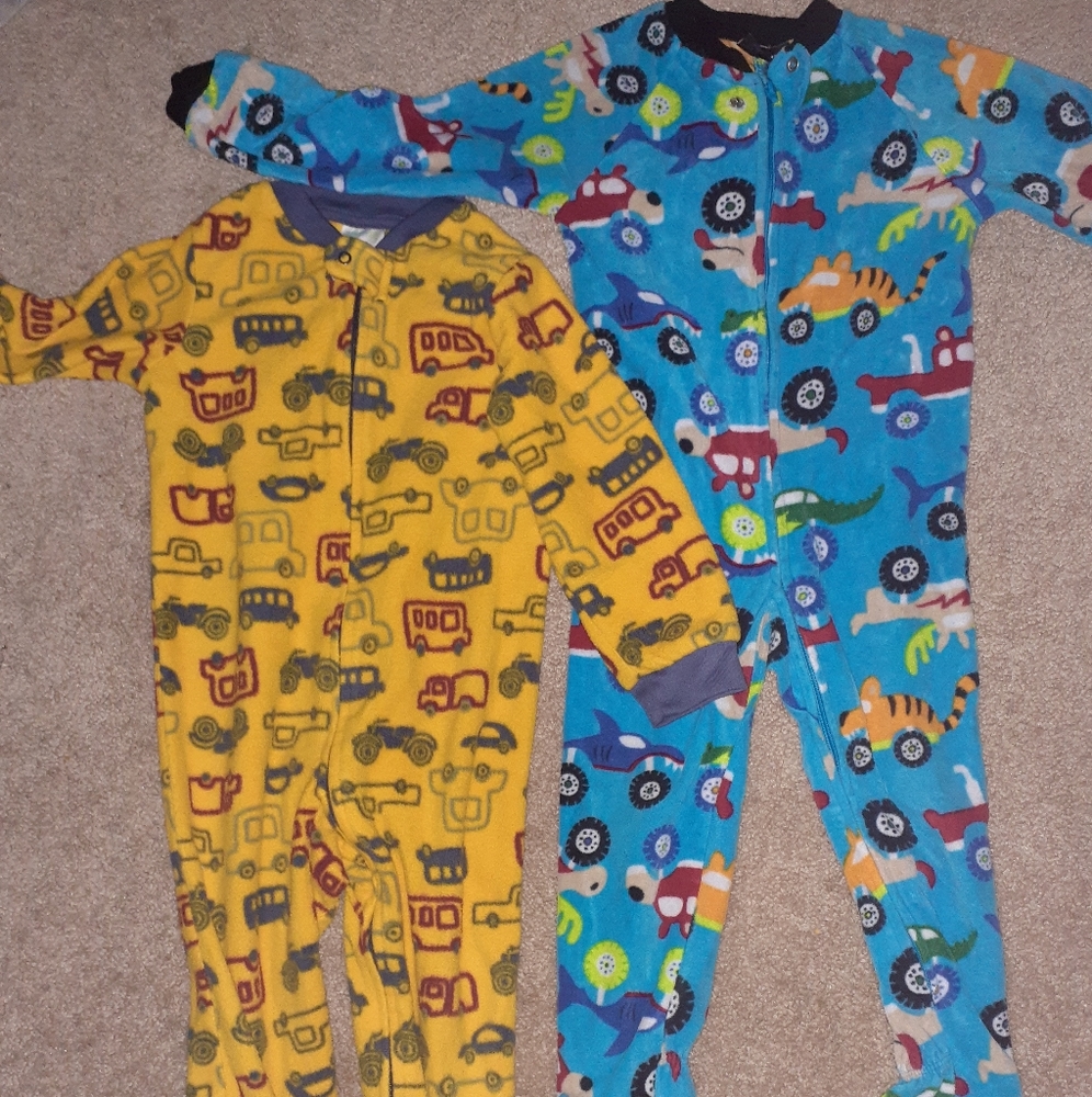 Boys 3T pajamas